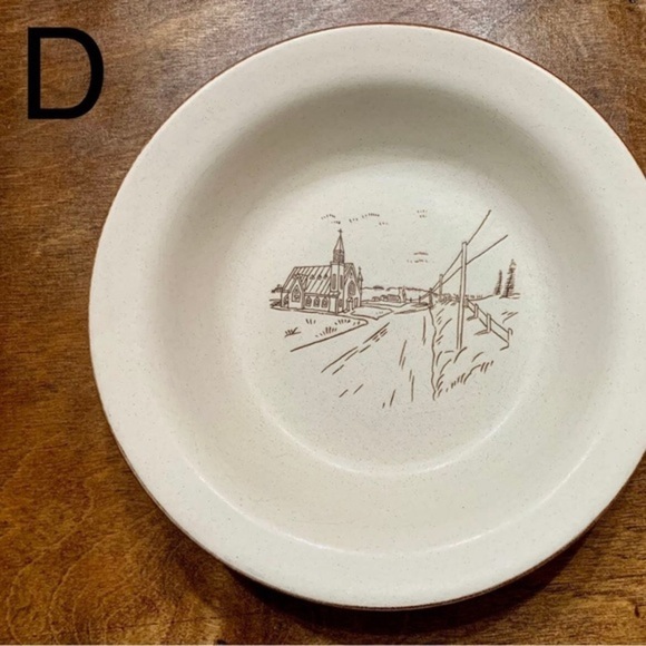 Manoir Va Au Lave-Vaisselle Vintage Rimmed Soup Plates - Picture 2 of 4